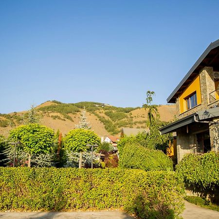 Casa Gace Hotel Korce Buitenkant foto