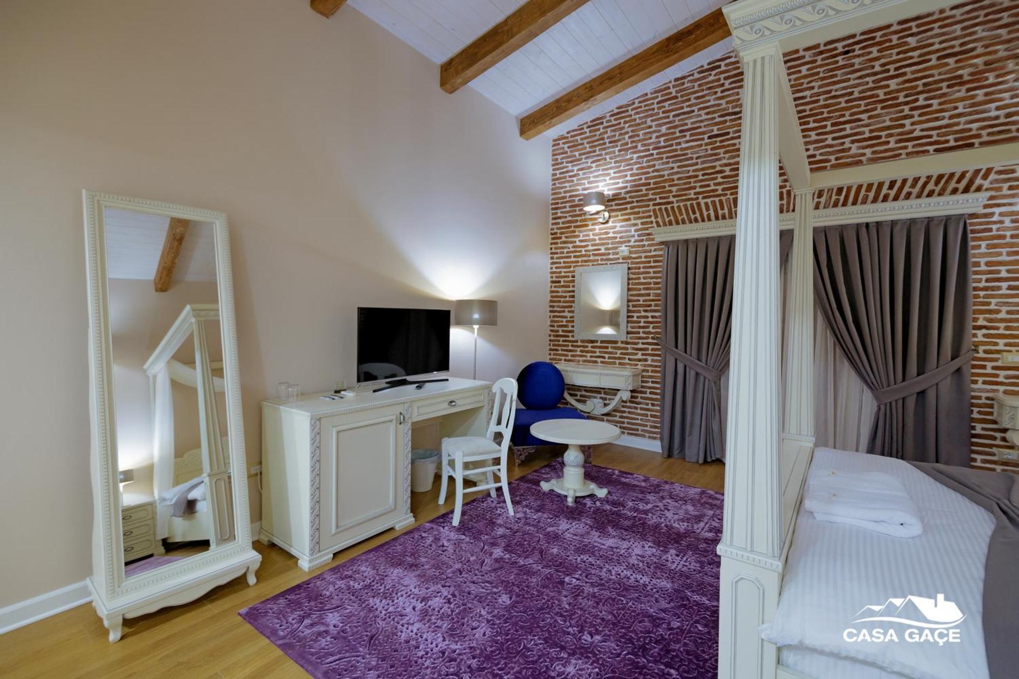 Casa Gace Hotel Korce Buitenkant foto