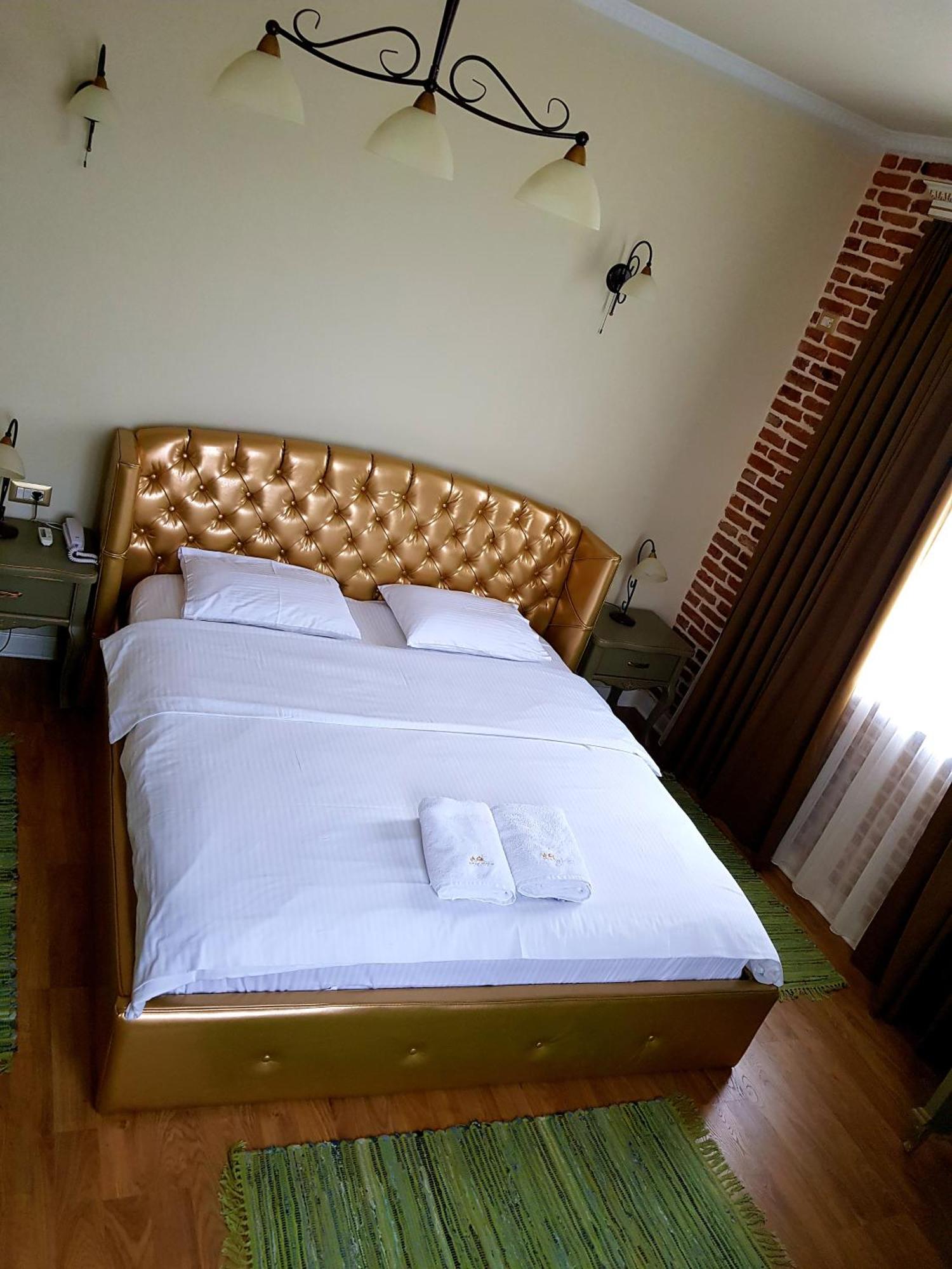 Casa Gace Hotel Korce Kamer foto