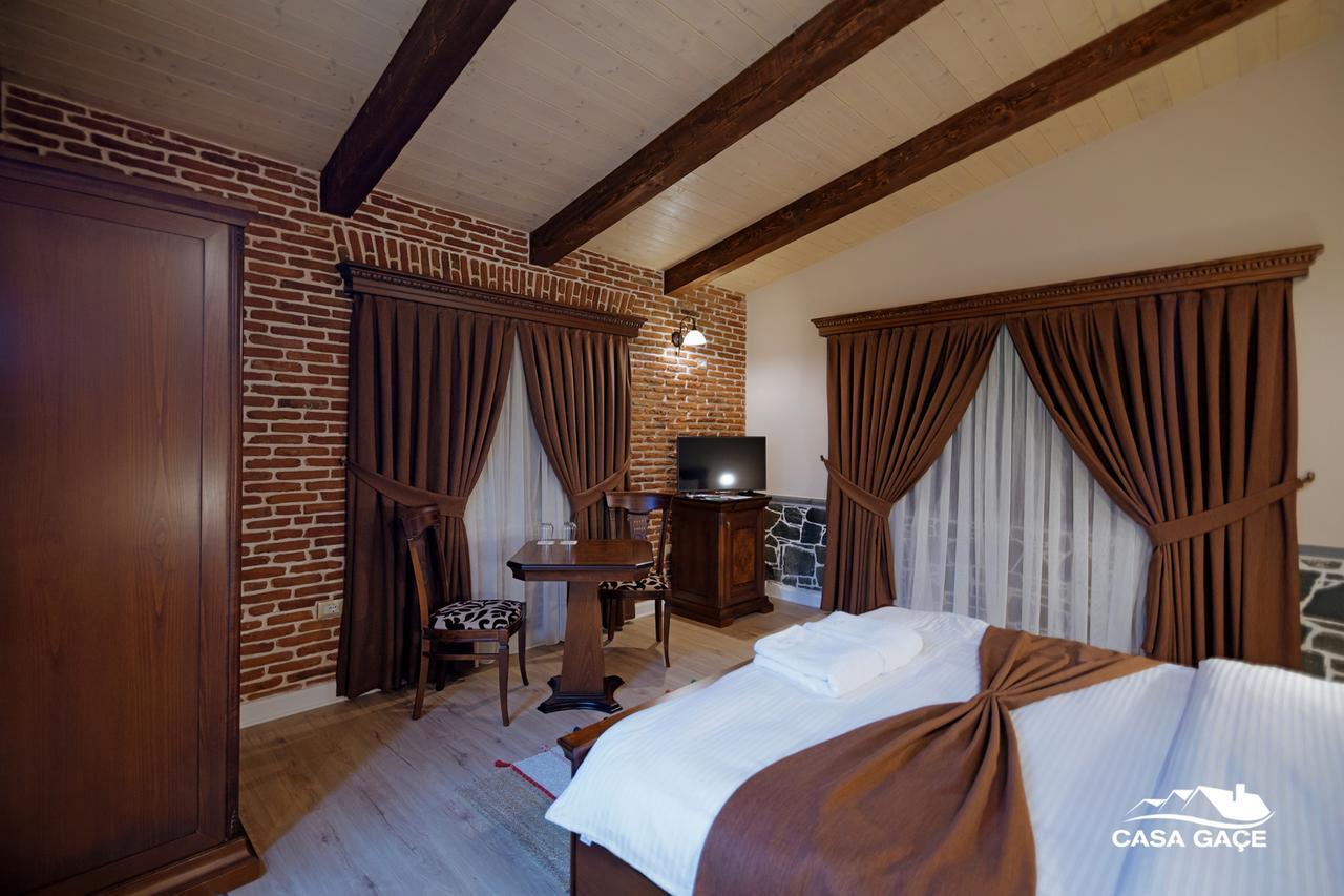 Casa Gace Hotel Korce Buitenkant foto