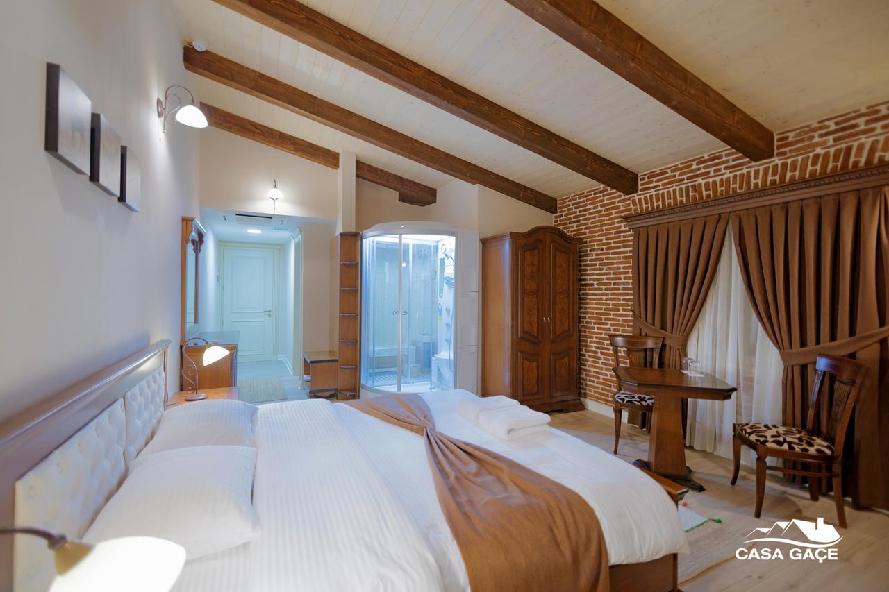 Casa Gace Hotel Korce Buitenkant foto
